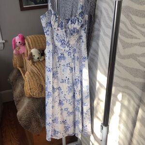 For Love Bell Floral Blue & White midi dress